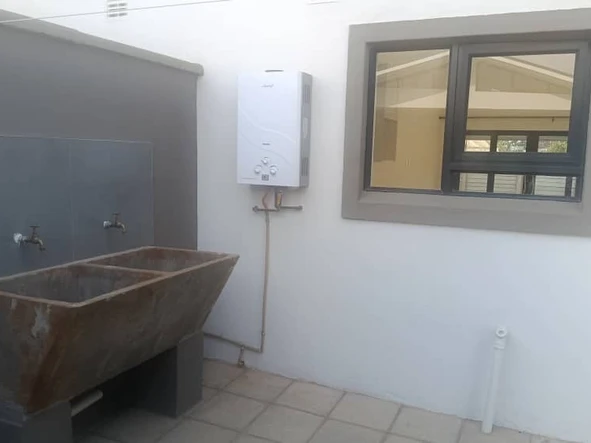 2 Bedroom Garden Flat
