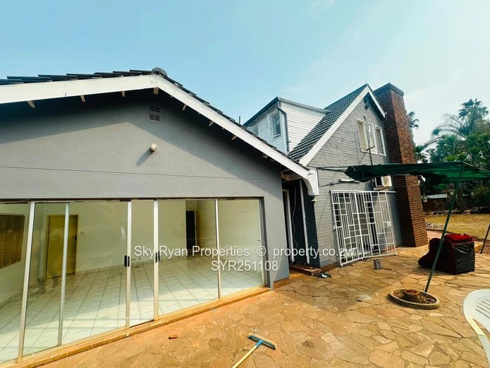 BEDROOM HOUSE TO LET AS OFFICES in mt pleasant 