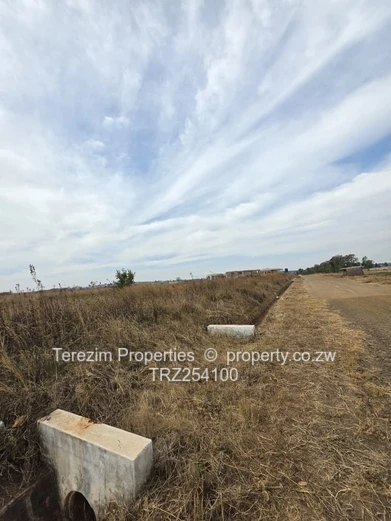 Pomona City Residential Stands For Sale
