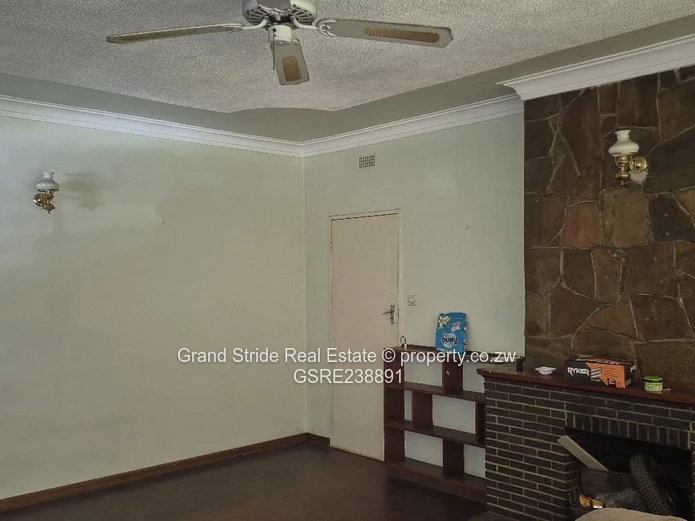 House For Sale In Greendale 