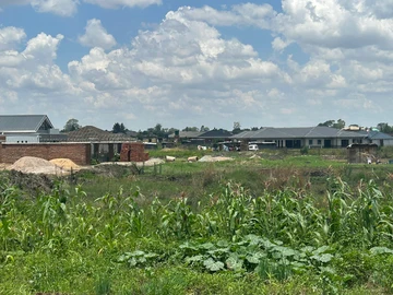 Stands & Residential Land