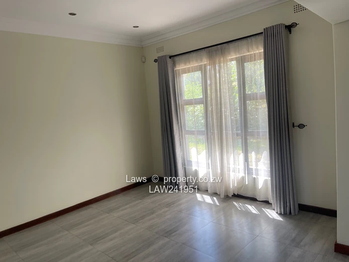 4 Bedroom House to Rent in Greendale North 