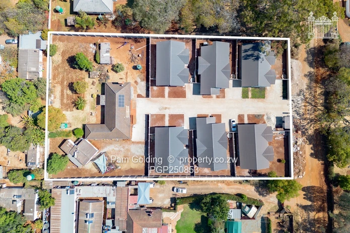 Neatly Built 3-Bedroom Townhouse