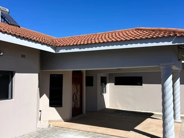 4 Bedroom House