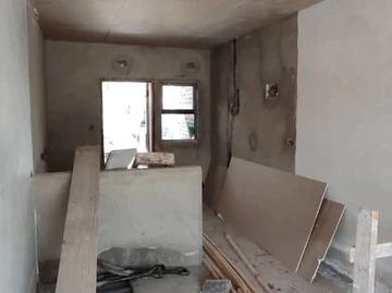 2 Bedroom Flat & Apartment