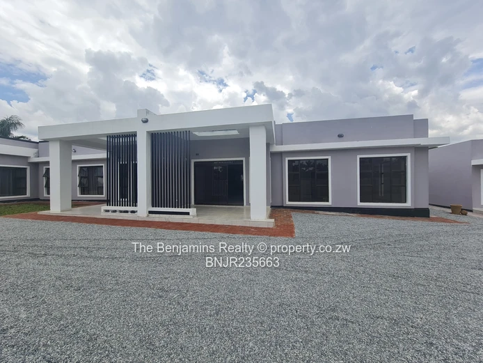 3 Bed 2 Bath Townhouse To Let