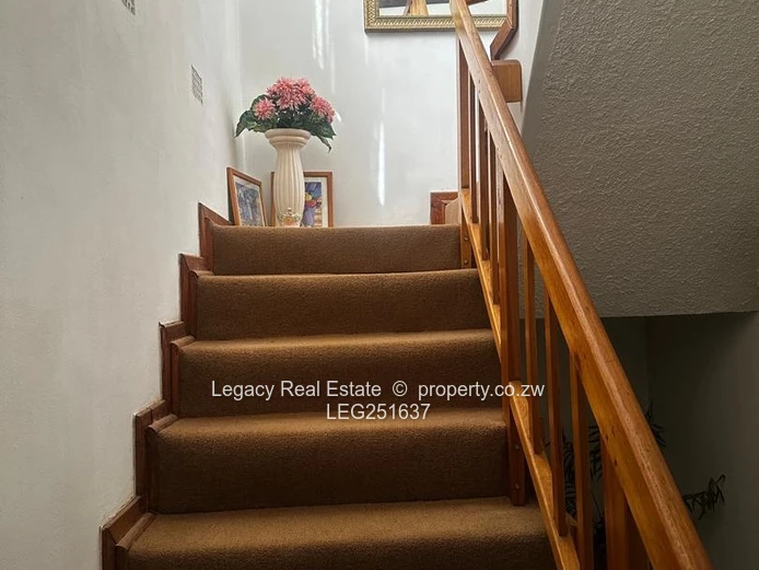 Grand Residence With Pool & Beautiful Gardens,Premium Property In The Heart Of Vainona. (Sole Mandate)