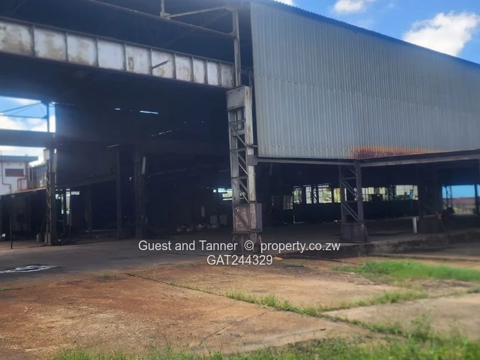  Big  Warehouse/Factory for Sale in Ardbennie