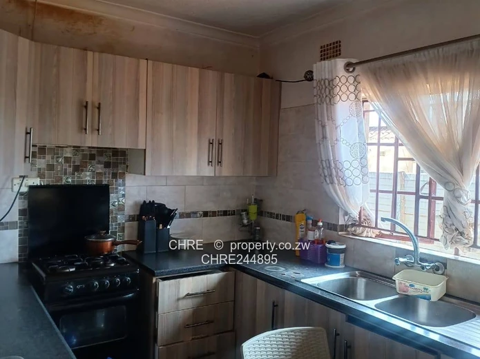 Crowhill House To Let