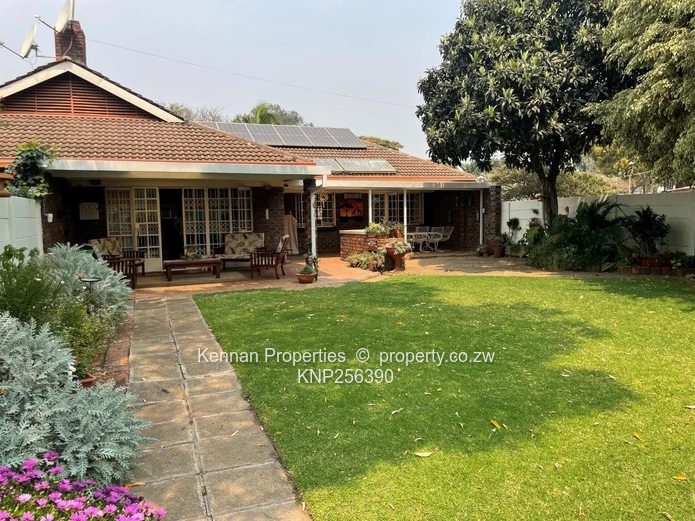 Simplex Cluster House Unit in Avondale