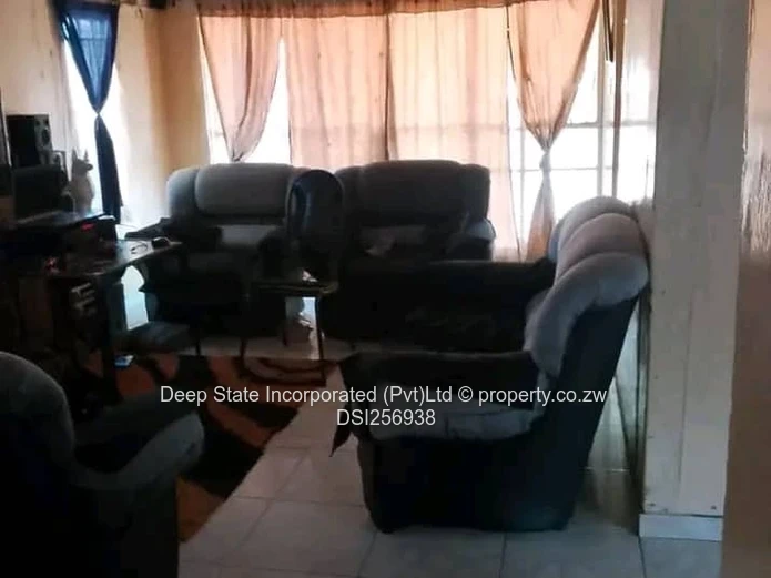 Chitungwiza unit K house for sale 