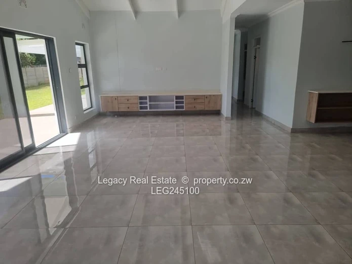 Exquisitely Renovated Home In Prime Mandara