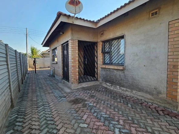 4 Bedroom House