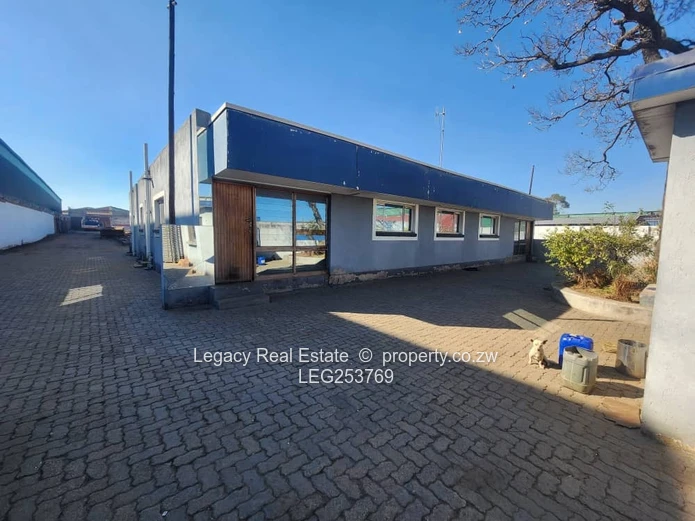 Prime Commercial & Industrial Property To Let – Ardbennie