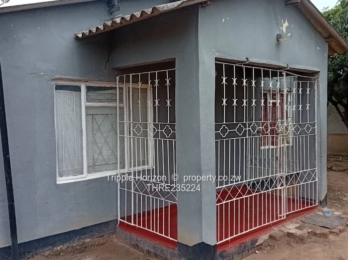 House for sale in kwekwe shirichena rutendo 