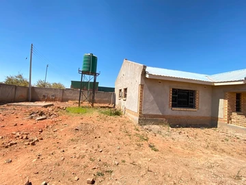 Commercial & Industrial Land