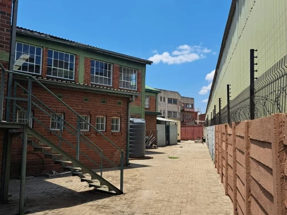 Warehouse & Factory