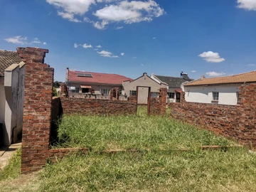 4 Bedroom Garden Flat