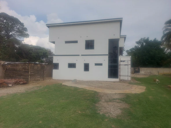 4 Bedroom Garden Flat