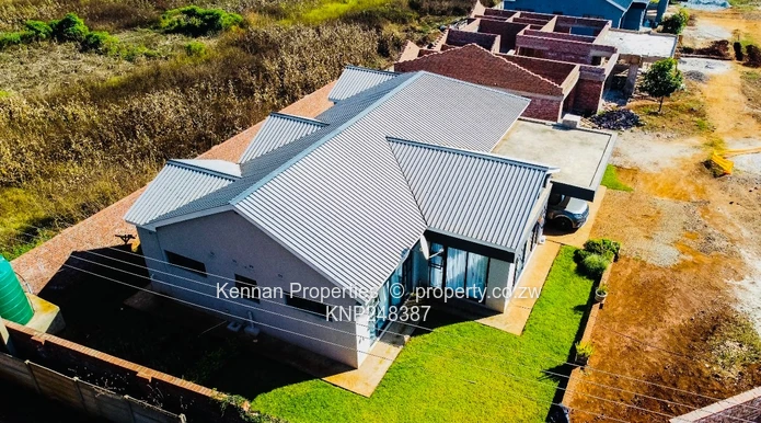 4 Bedroom Single Storey Townhouse For Sale In Mandara 