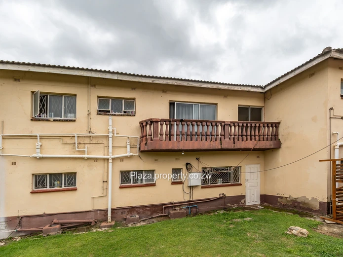 Exceptional Multi-Level Family Home with Self-Contained Cottage – Vainona (Cashcow) (Sole Mandate)