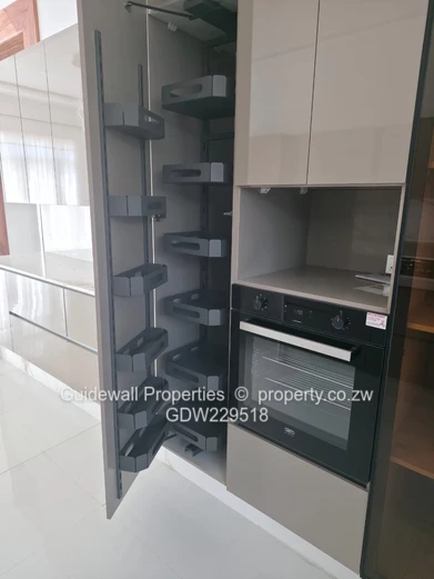 Inside the Brooke, 4 bedroomed housde to rent