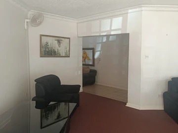 6 Bedroom House