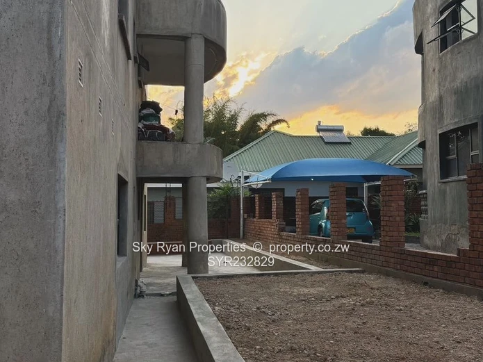 Glen lorne Luxurious 4-Bed Townhouse For Sale 