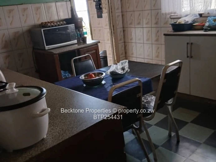 Northend Bulawayo: 3-bed Family Home on 2,900m² 