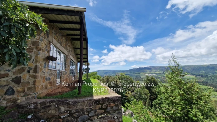 Quaint Stone Cottage In Nyanga
