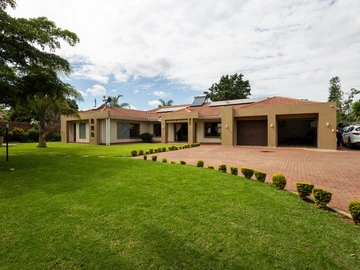 Set in the Commercial hub of Eastlea
