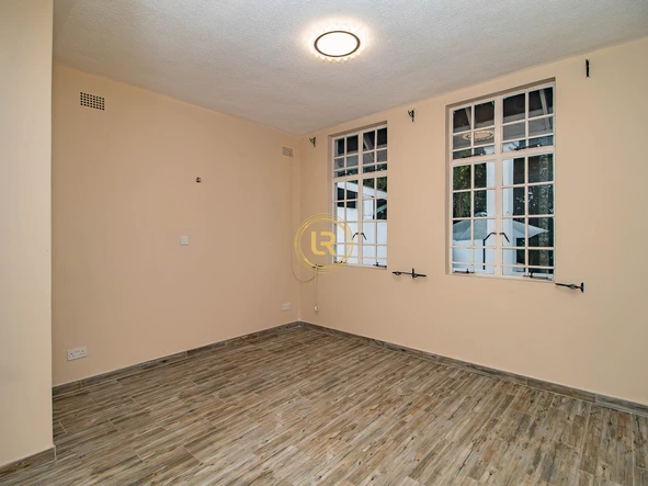 4 Bedroom Townhouse Complex