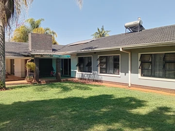 4 Bedroom House
