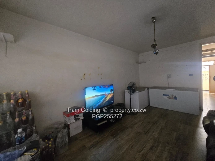 Ground floor 2 bedroom flat