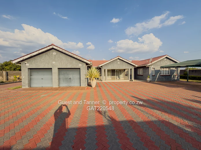Negotiable 4-Bedroom Family Home For Sale in Norton (Sole Mandate)