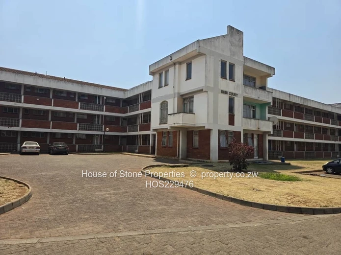 2 bedroom flat for sale in Eastview