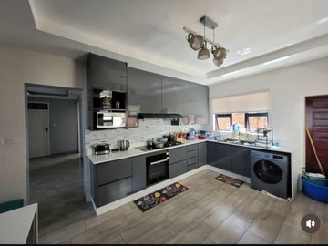 4 Unit Townhouse Complex