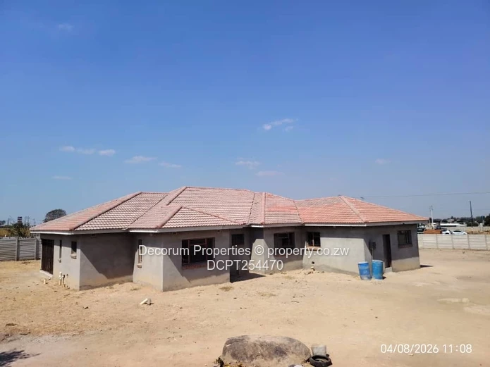 Sunway City 4-Bed Brick Home — Double Carport, Large Yard (Sole Mandate)