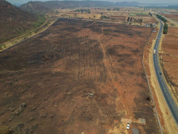 Commercial & Industrial Land