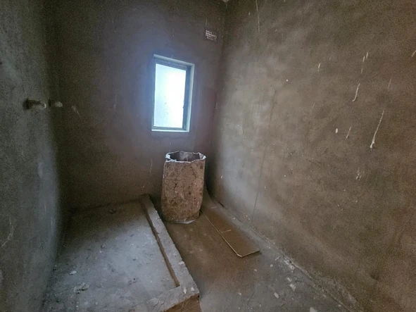 4 Bedroom Garden Flat