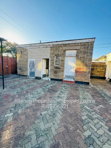 Harare Avenue Commercial Property For Sale