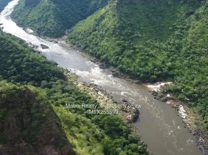 Gorge Facing Land for Sale in Victoria Falls 