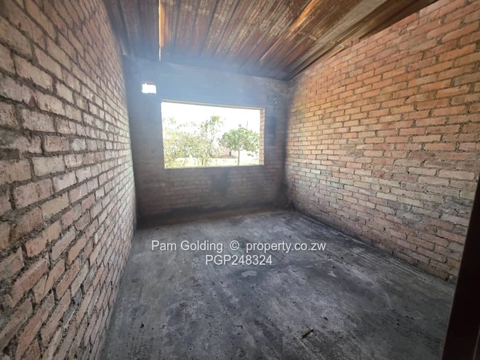 3-Bed Shell Home 1000m² in Parklands - Water & ZESA (Sole Mandate)