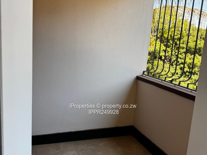 3-Bedroom Duplex with Private Garden 