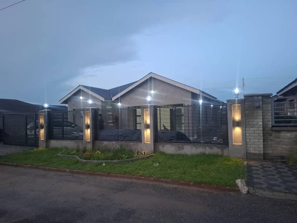 4 Bedroom House