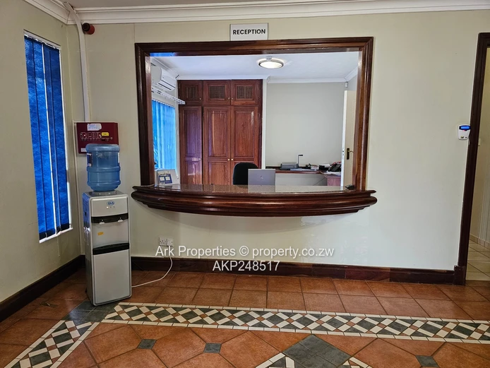 Commercial Property To Let – Churchill Ave, Gunhill