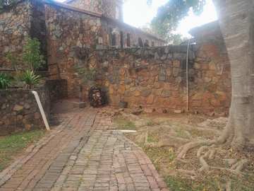 Commercial & Industrial Land