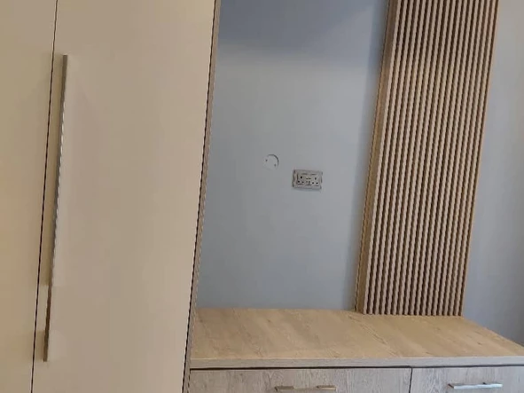 3 Bedroom Flat & Apartment