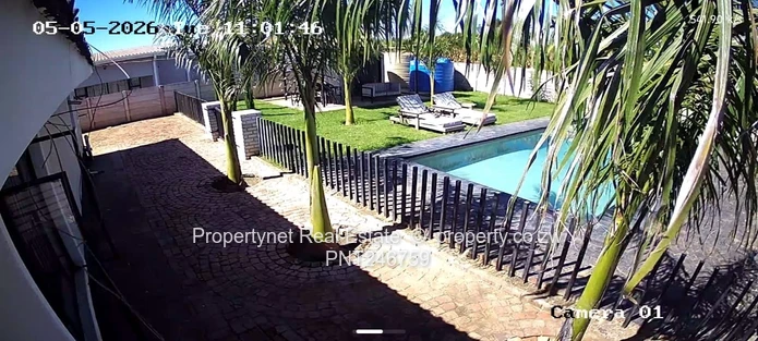 Solid neat family home!!!