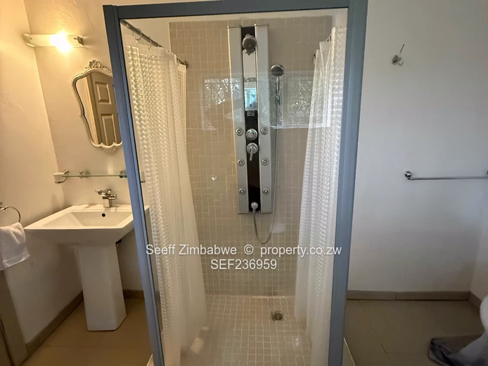 Prime Glen Lorne Real Estate: Solid 4-Bed Home on Over 1.7 Acres